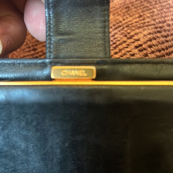 Beautiful Black Caviar Chanel WALLETwith snap closure - Picture 3 of 12